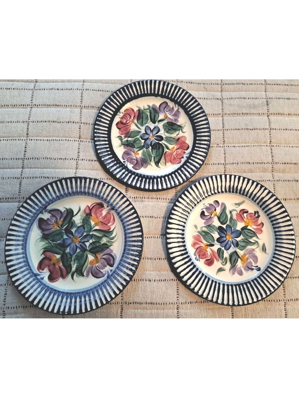 Vintage 1995 Set of 3 Annabella Artist Painted Gail Pittman Salad Plates 7.5"